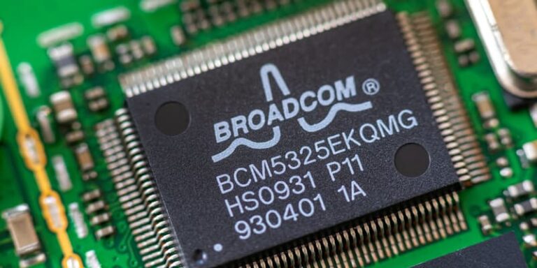 Broadcom, VMware Stocks Gain Despite Apparent Delay to Merger Closing