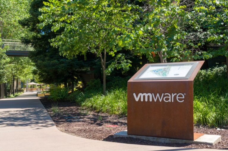 China may further delay approving the VMware-Broadcom deal