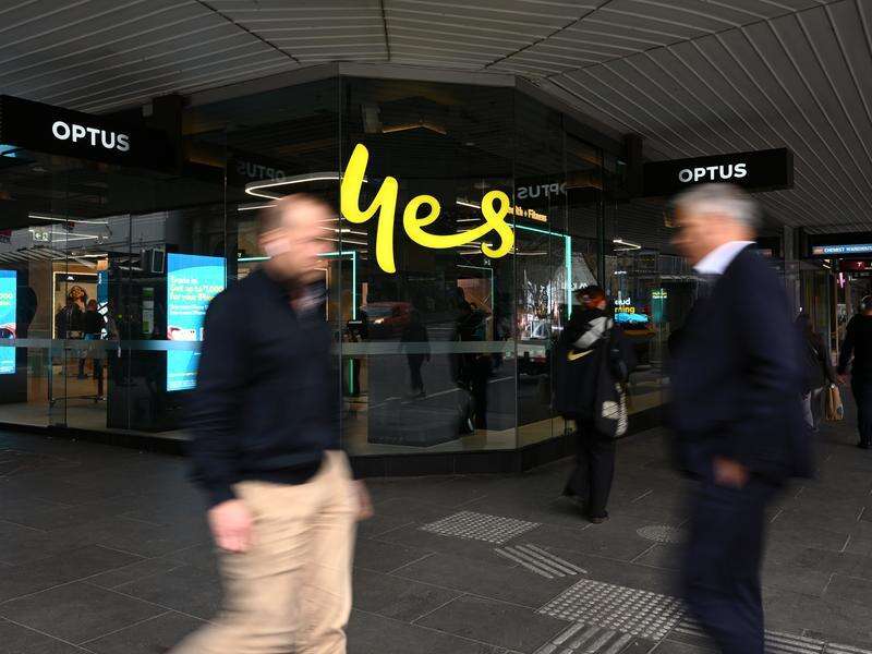 Optus customers offered data package as compensation