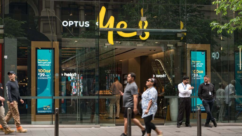 Tech expert Stephen Fenech says customers ‘less forgiving’ of Optus outage fiasco, reveals biggest winners after telco giant’s latest debacle