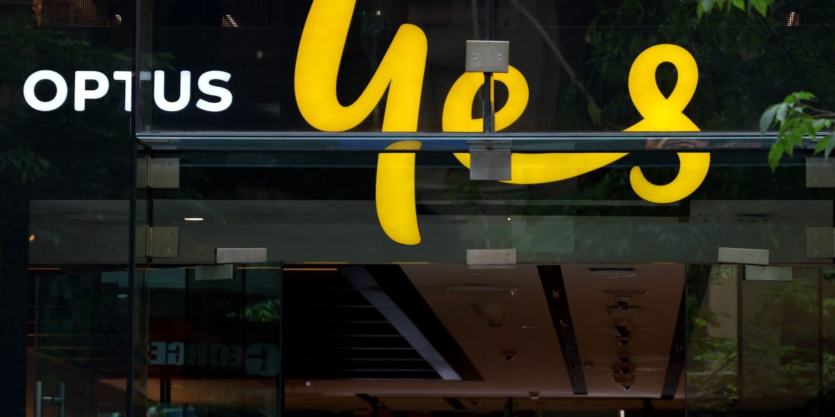 Optus CEO resigns after major network outage for 10M Australians