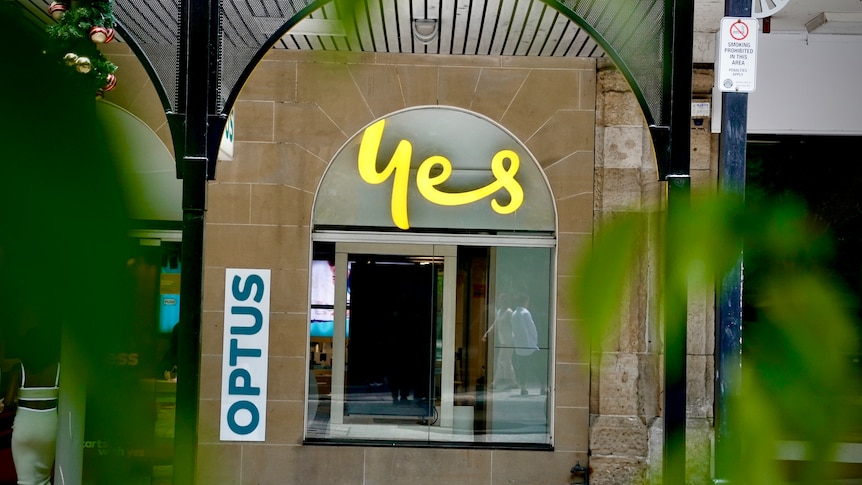 Can you sue Optus, or end your contract early? Here are your rights and how to make a claim