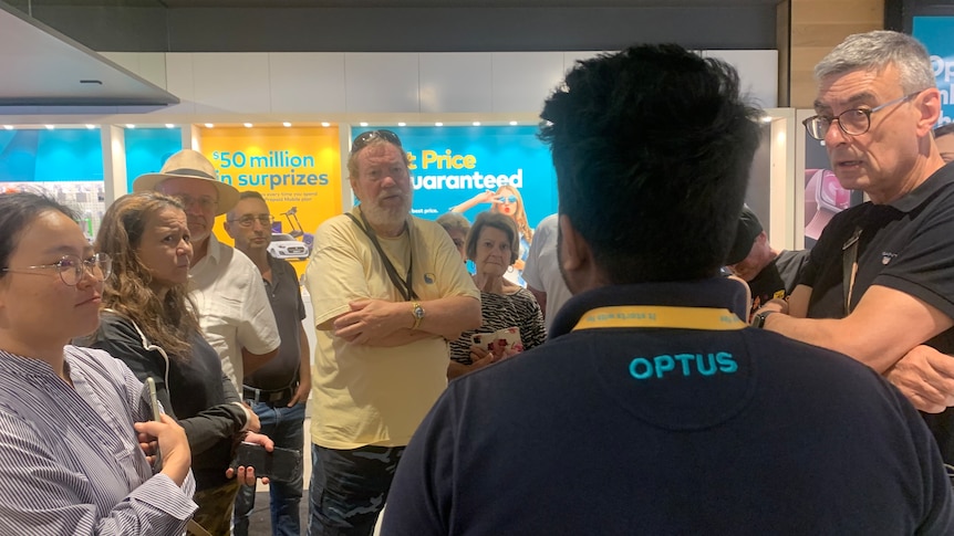 Could Optus face a class action over its nationwide outage? Legal experts say it’s not that straightforward