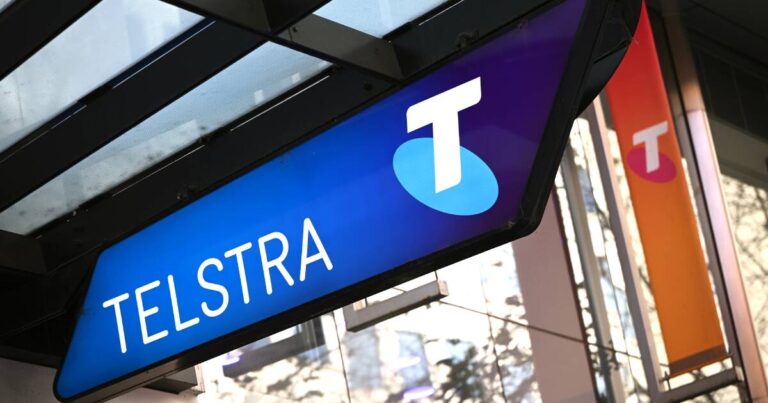 Telstra fixes outage caused by software change